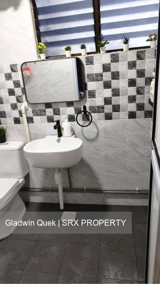 Blk 715 Chong Pang Green (Yishun), HDB 5 Rooms #483608291